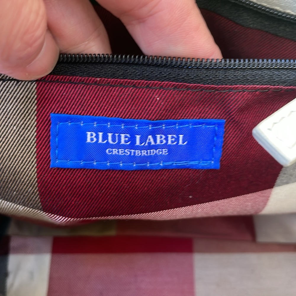 White/gold Blue Label Crestbridge of Burberry pebbled leather mine bag - Picture 14 of 16